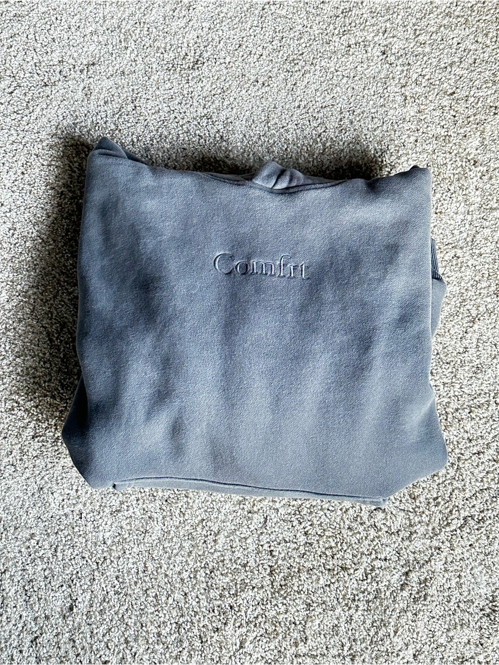 Like New Charcoal gray Comfrt Hoodie